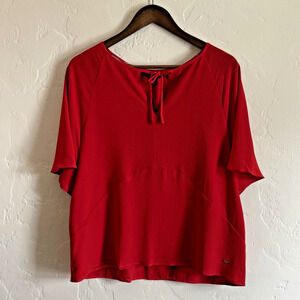 NWT New Tommy Hilfiger Size Large Blouse - Red Short Sleeve Bow
